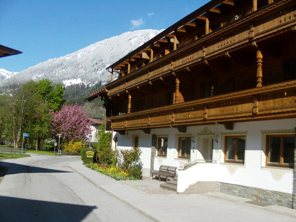 Pension Regina Mayrhofen Buitenkant foto